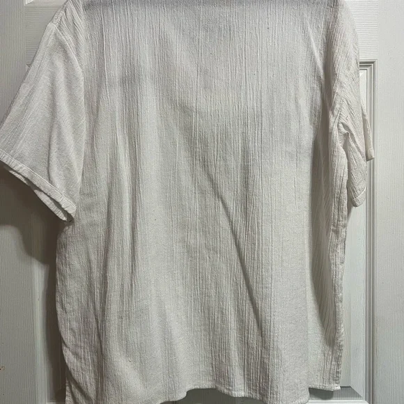Linen top - Picture 2 of 2